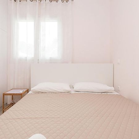 Lazaros Apartments Gouvia Ngoại thất bức ảnh