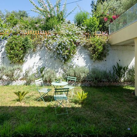 Lazaros Apartments Gouvia Ngoại thất bức ảnh
