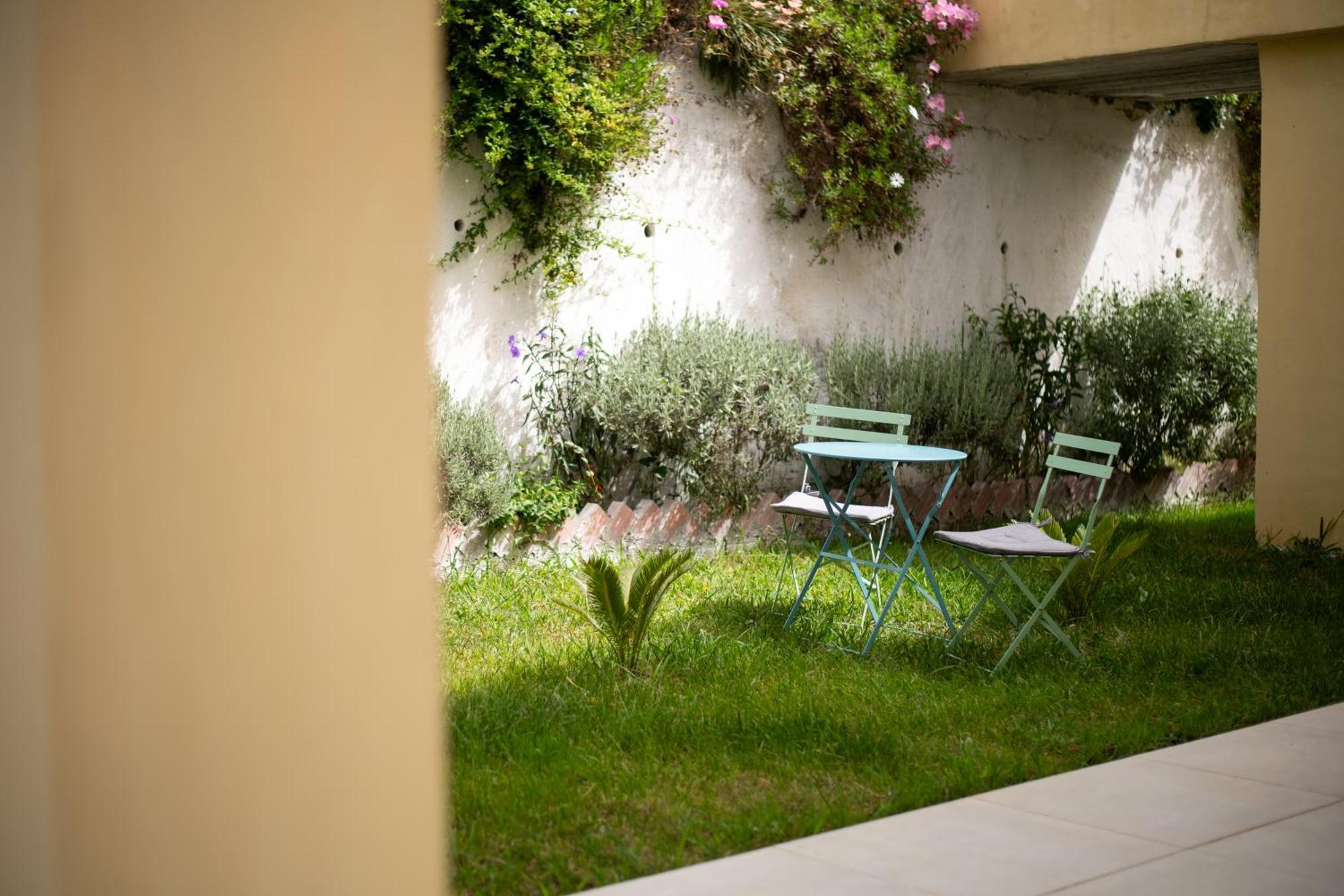 Lazaros Apartments Gouvia Ngoại thất bức ảnh