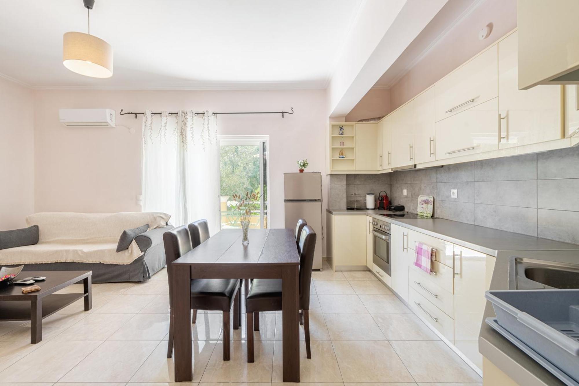 Lazaros Apartments Gouvia Ngoại thất bức ảnh